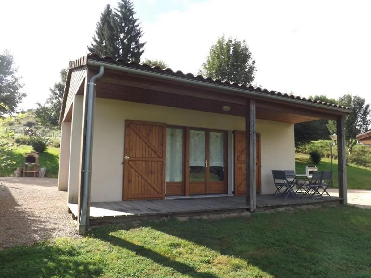 Chalet Pittoresque Avec Piscine Et Terrasse - 4 Pers, Coeur Du Cantal - Fr-1-742-233 Boisset  Boisset (Cantal)