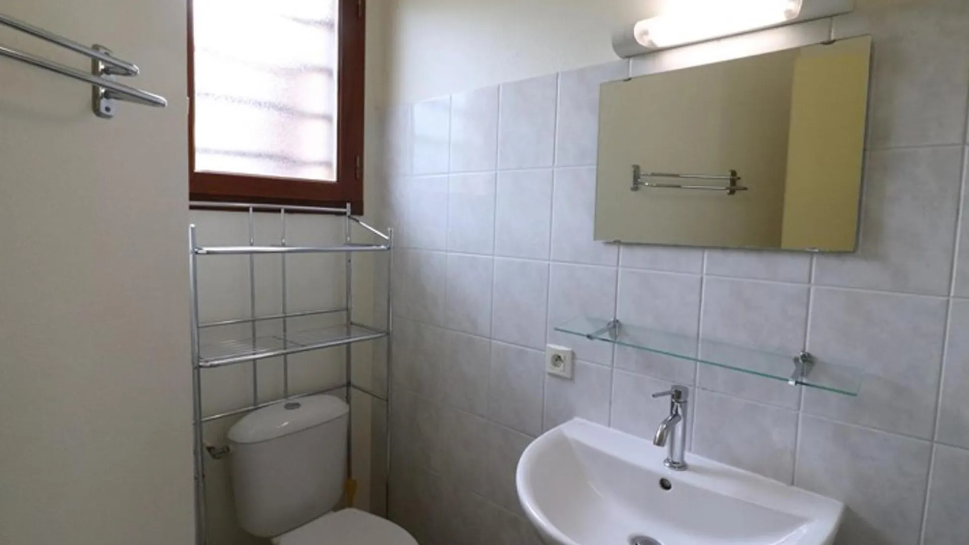 Holiday home Chalet Pittoresque Avec Piscine Et Terrasse - 4 Pers, Coeur Du Cantal - Fr-1-742-233 Boisset