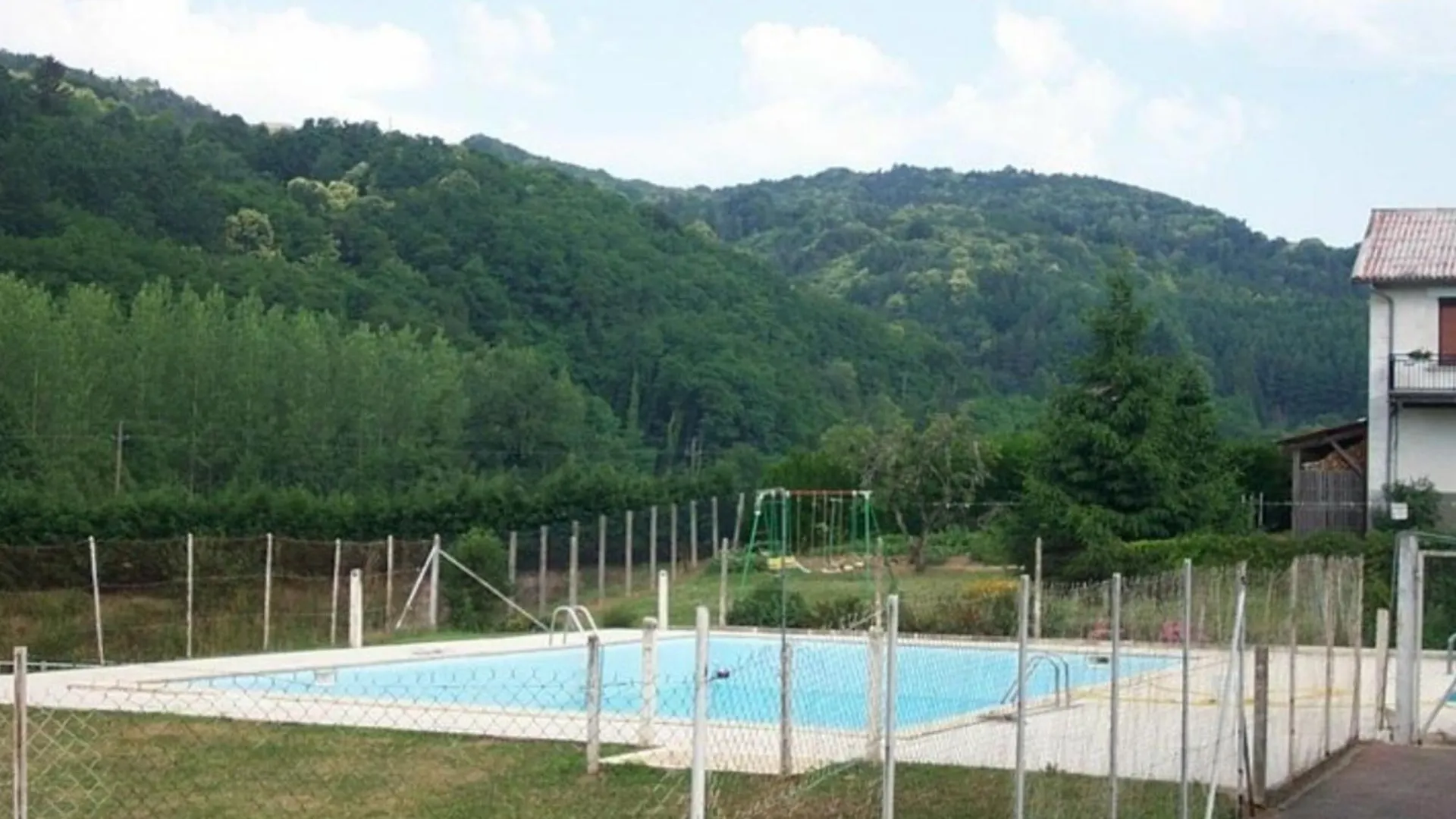 Chalet Pittoresque Avec Piscine Et Terrasse - 4 Pers, Coeur Du Cantal - Fr-1-742-233 Boisset